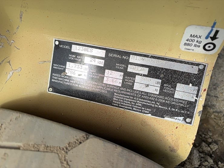 2017-jlg-1230es-image-6