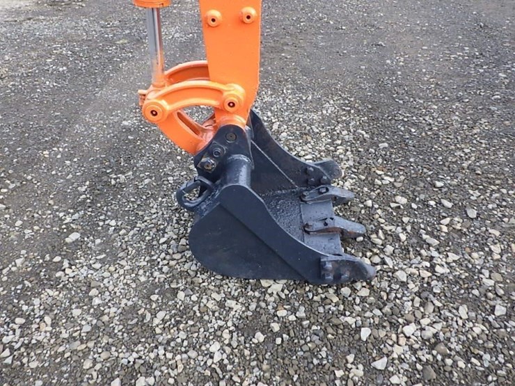 kubota-kx012-image-17