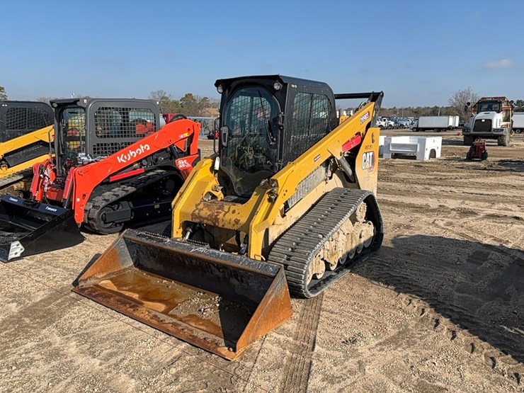 2020-caterpillar-289d3-image-1