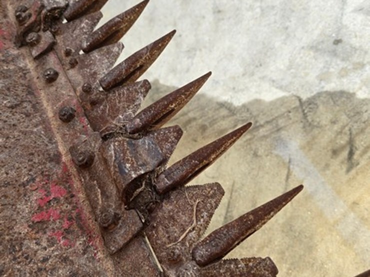 new-holland-1465-image-16