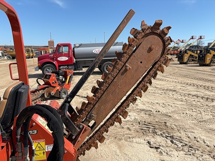 ditch-witch-rt45-image-6