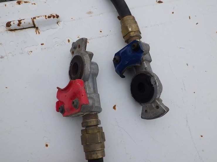 2017-trailmax-trd-54-t-image-9