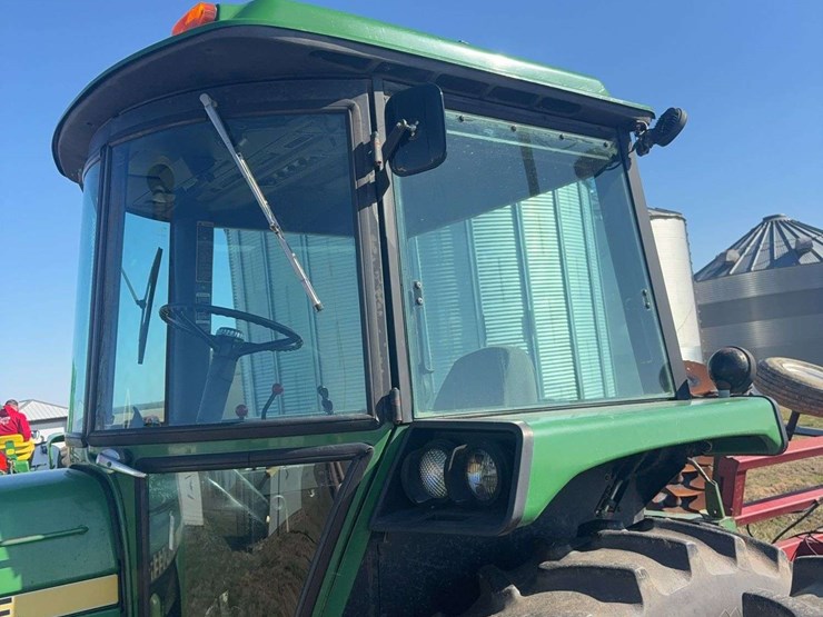 1981-john-deere-4440-image-8