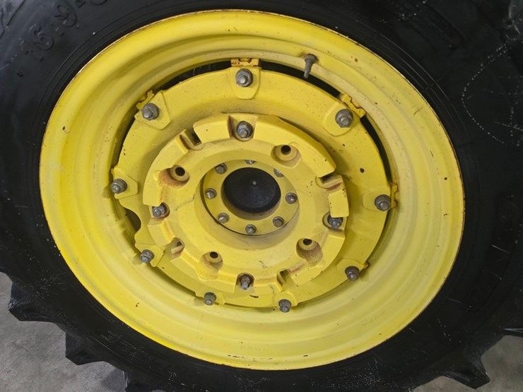 john-deere-5520-image-46