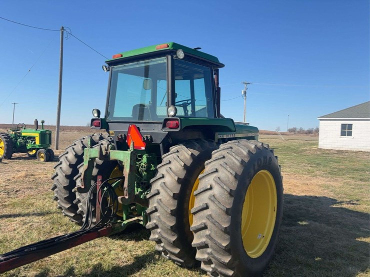 1981-john-deere-4440-image-4