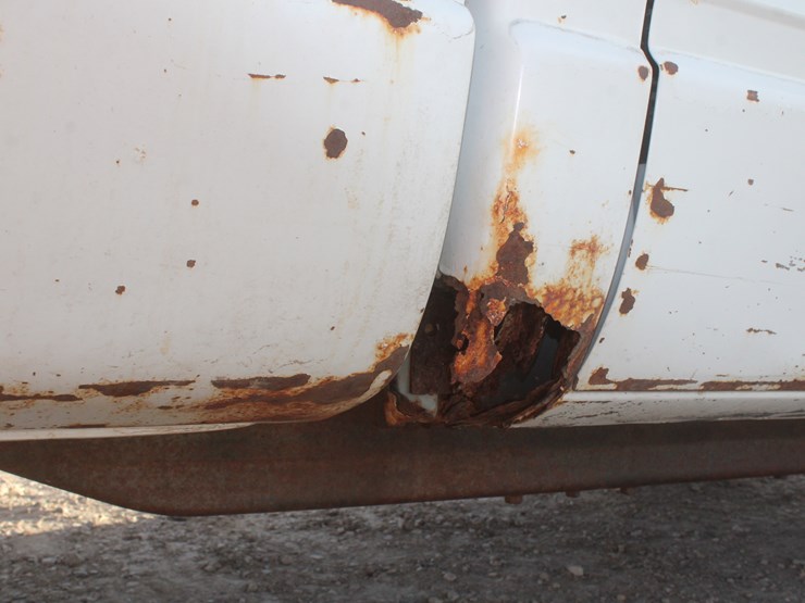 #3038-•-1992-gmc-seirra-single-cab-pickup-image-37