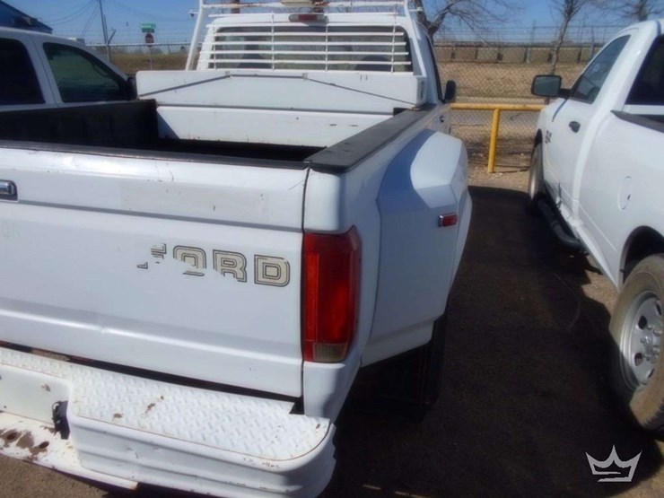 1996-ford-f350-image-3