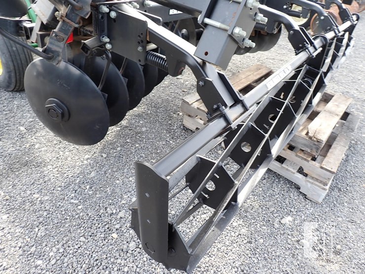 john-deere-630-image-12