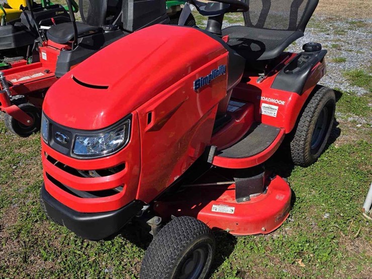 simplicity-broadmoor-image-1