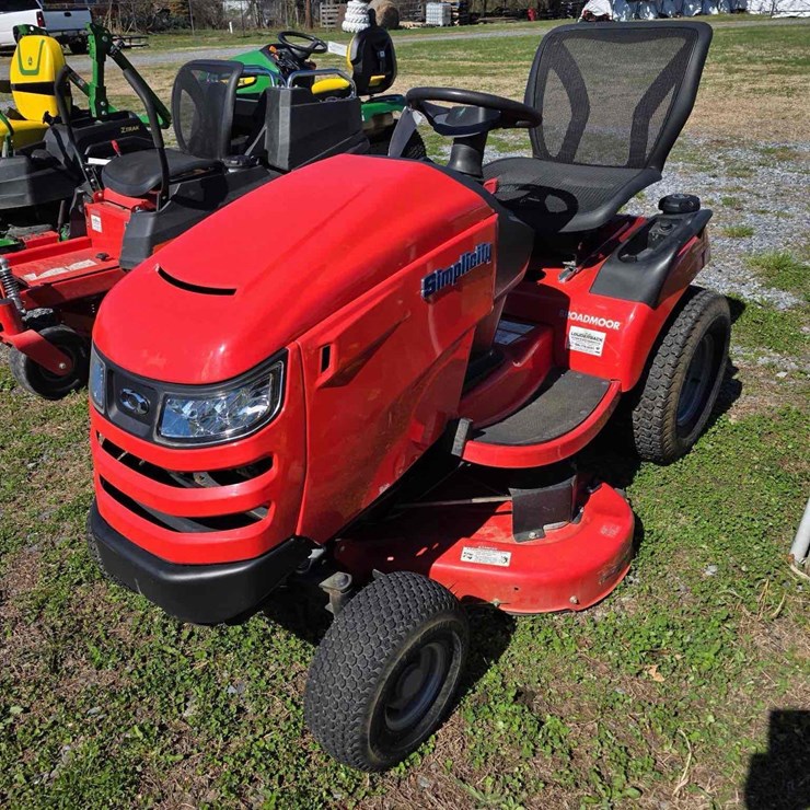 SIMPLICITY BROADMOOR