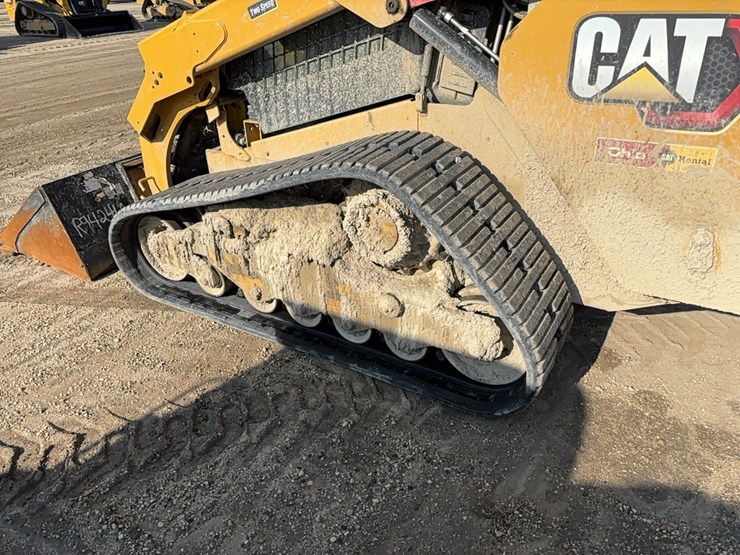 2020-caterpillar-289d3-image-5