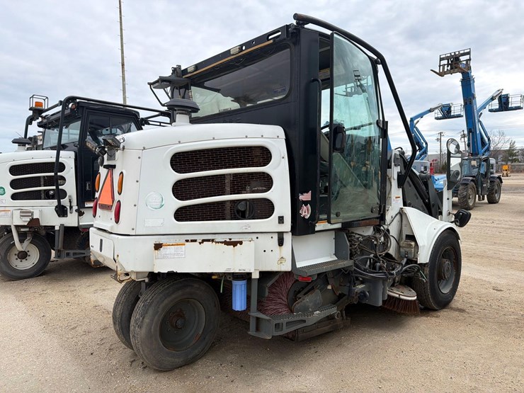 elgin-pelican-s-image-3