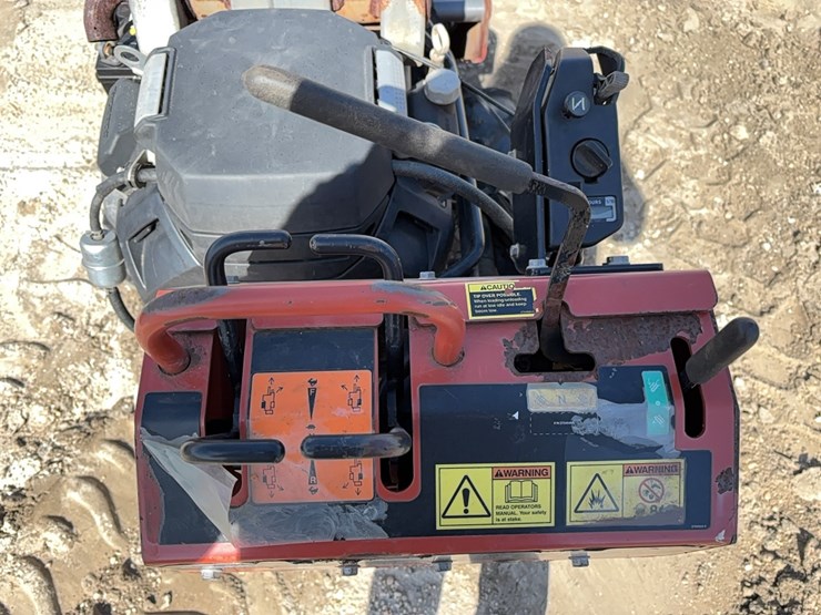 ditch-witch-rt24-image-5