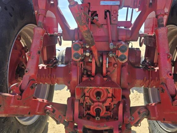 international-1066-image-18