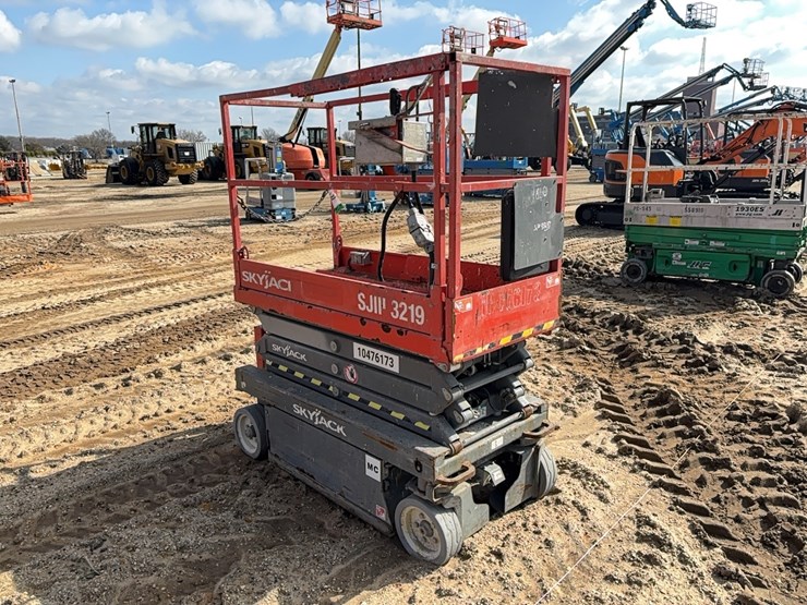 2016-skyjack-sjiii3219-image-2