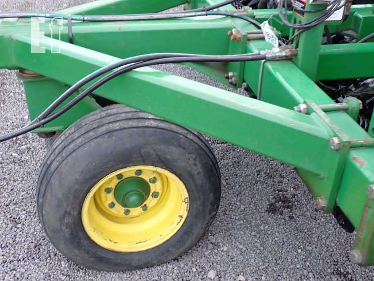 john-deere-750-image-15