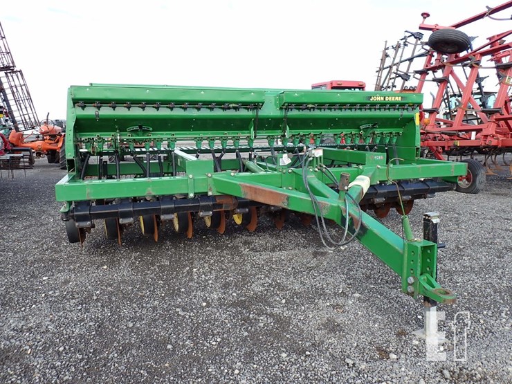 john-deere-750-image-2