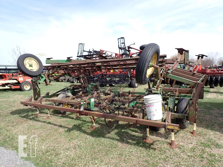 john-deere-960-image-1