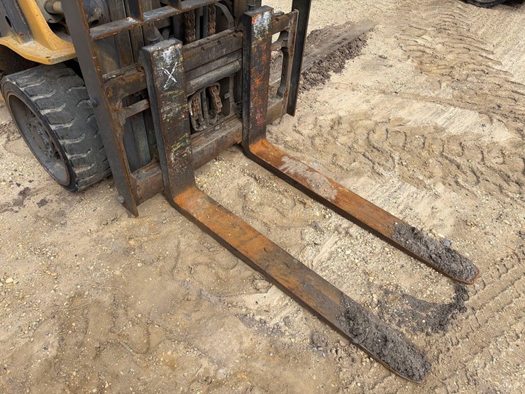 2021-caterpillar-2c6000-image-5