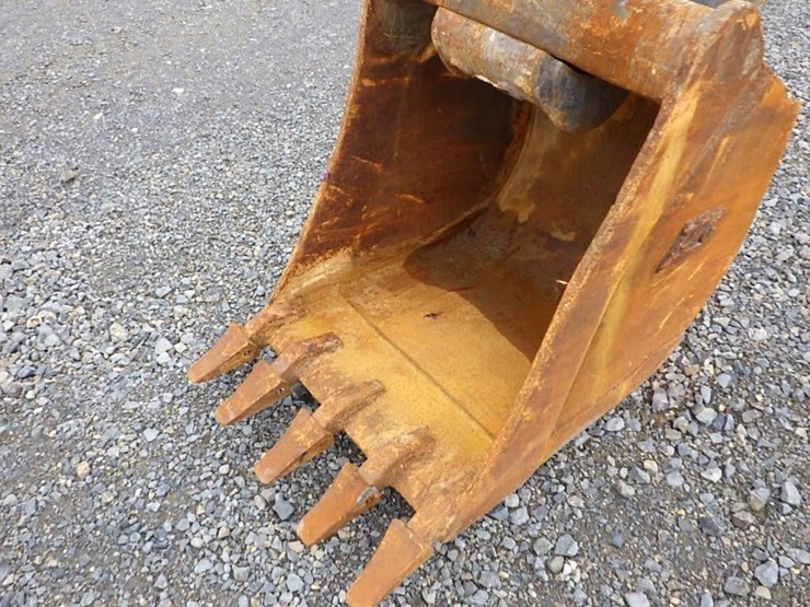 takeuchi-tb280fr-image-22