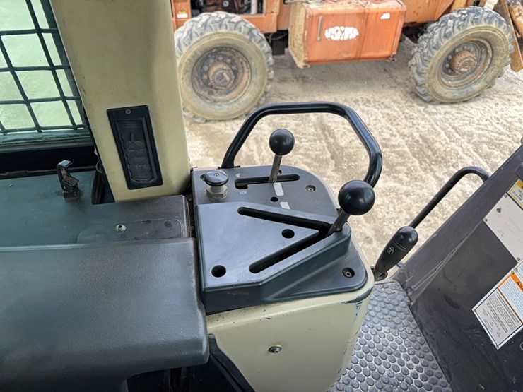 caterpillar-963c-image-20