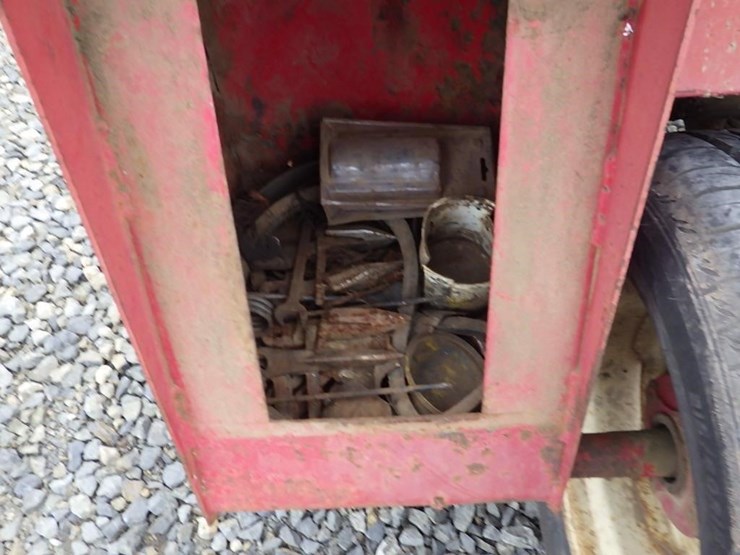 international-990-image-11