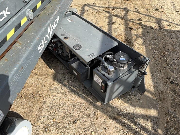 2016-skyjack-sjiii3219-image-6