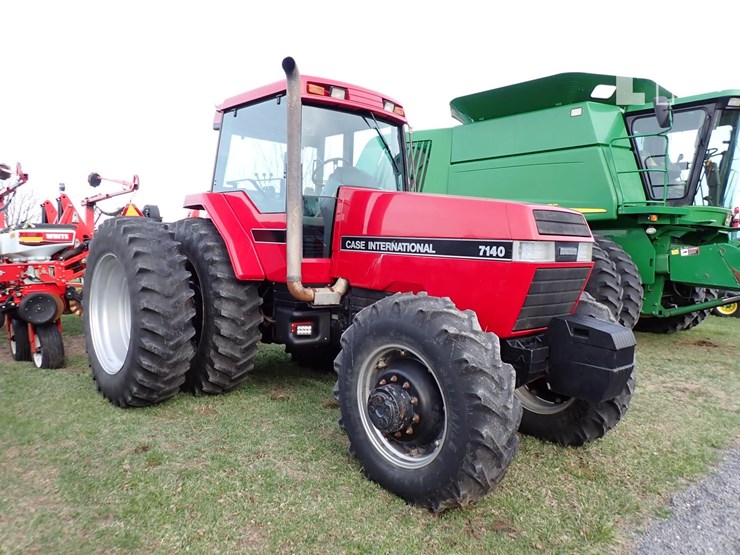 case-ih-7140-image-3
