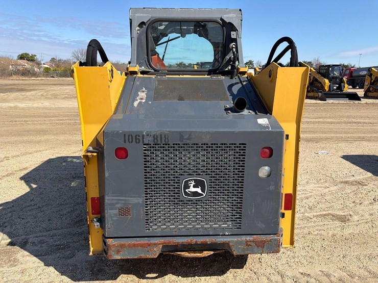 2017-deere-316gr-image-6