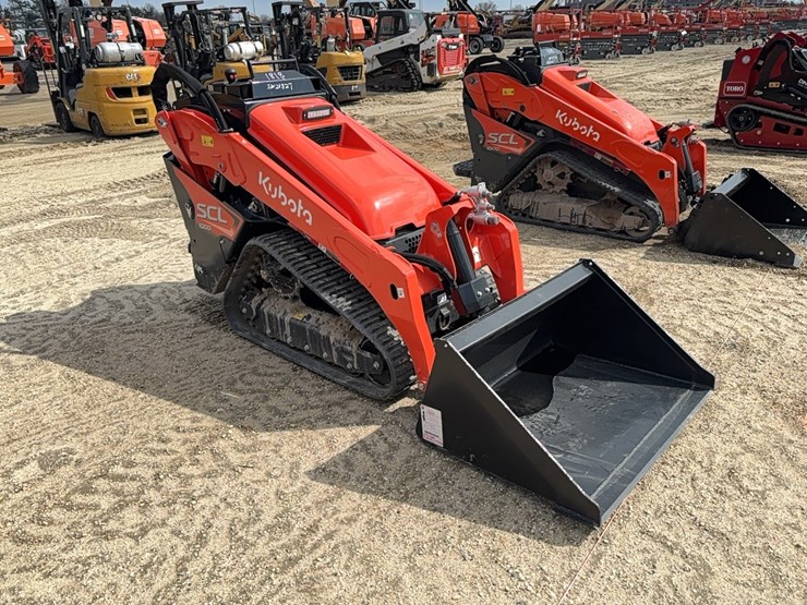 2026-kubota-scl1000-image-3