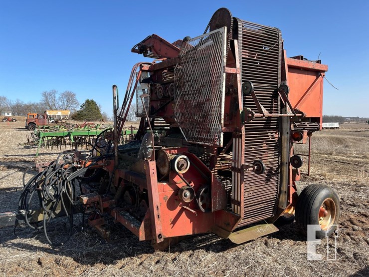 potato-harvester-image-3