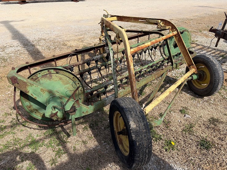 john-deere-640-image-3