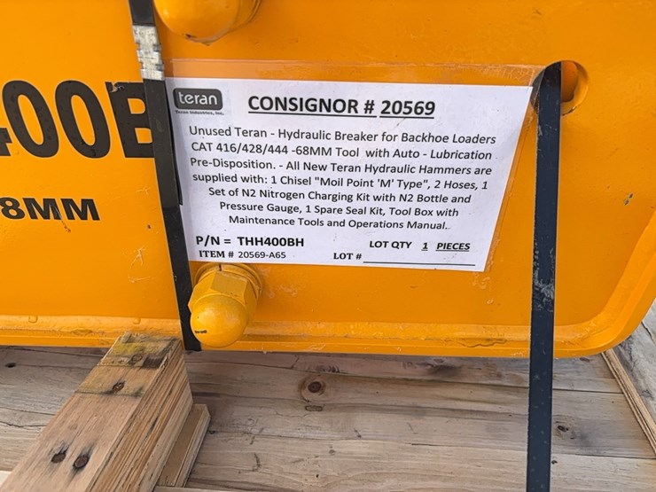 caterpillar-416-image-4