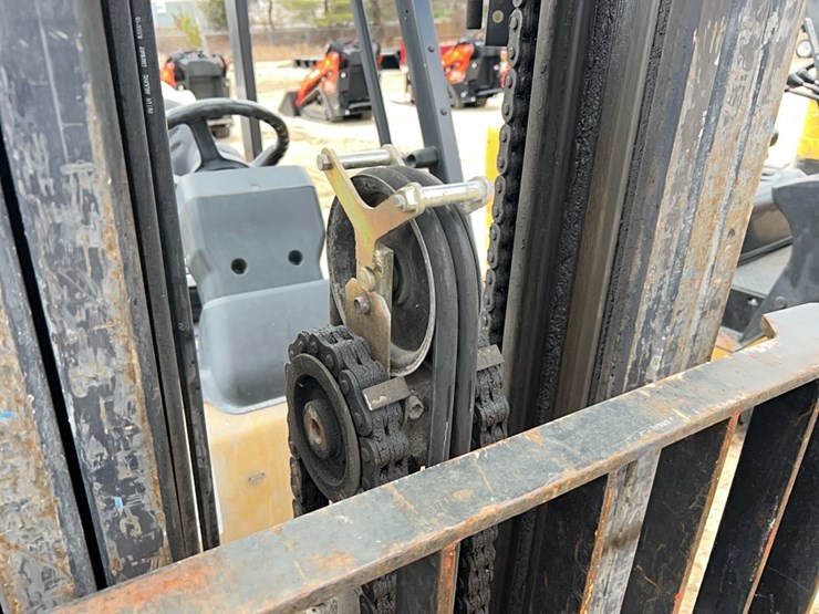 2021-caterpillar-2c6000-image-12