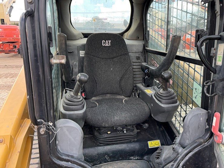 2019-caterpillar-279d-image-15