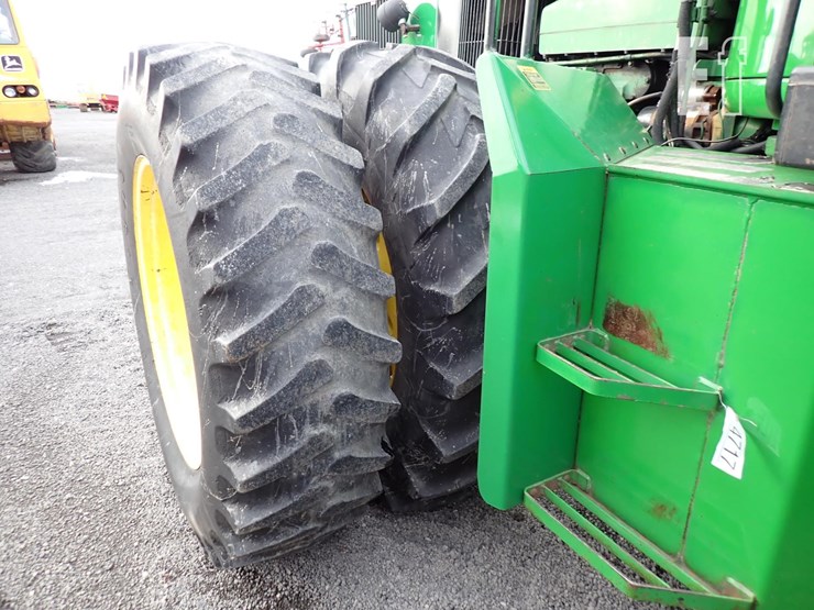 john-deere-8450-image-11