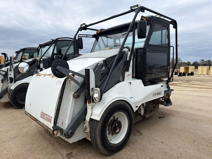 elgin-pelican-s-image-1