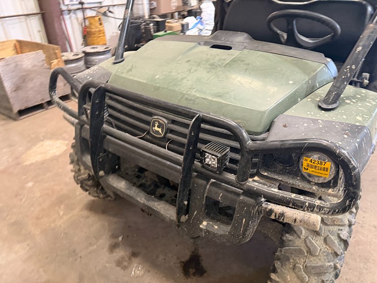 john-deere-gator-image-26