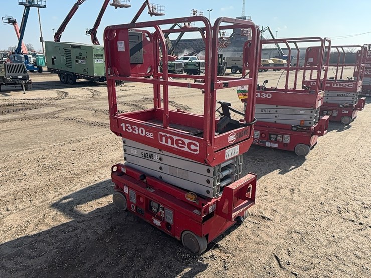 2018-mec-1330se-image-3