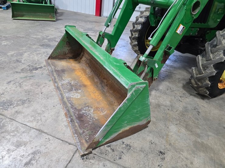 john-deere-5520-image-9