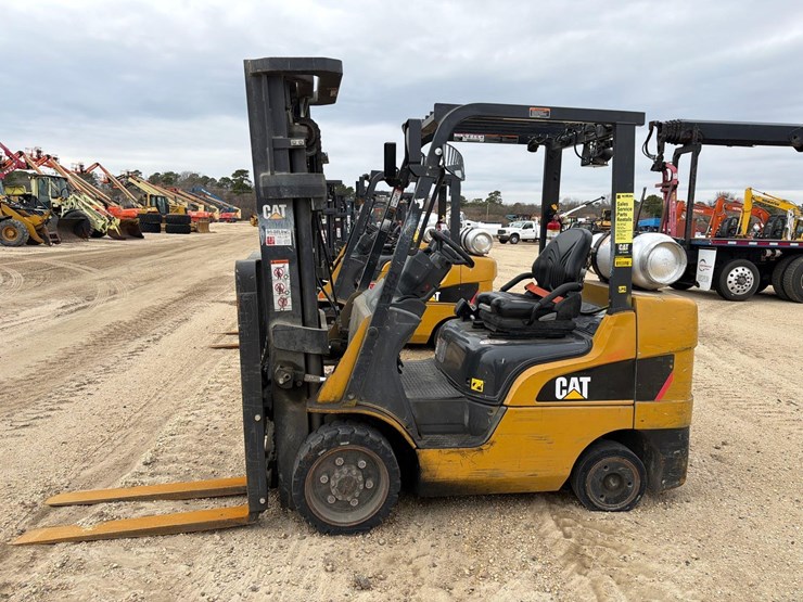 2021-caterpillar-2c6000-image-1