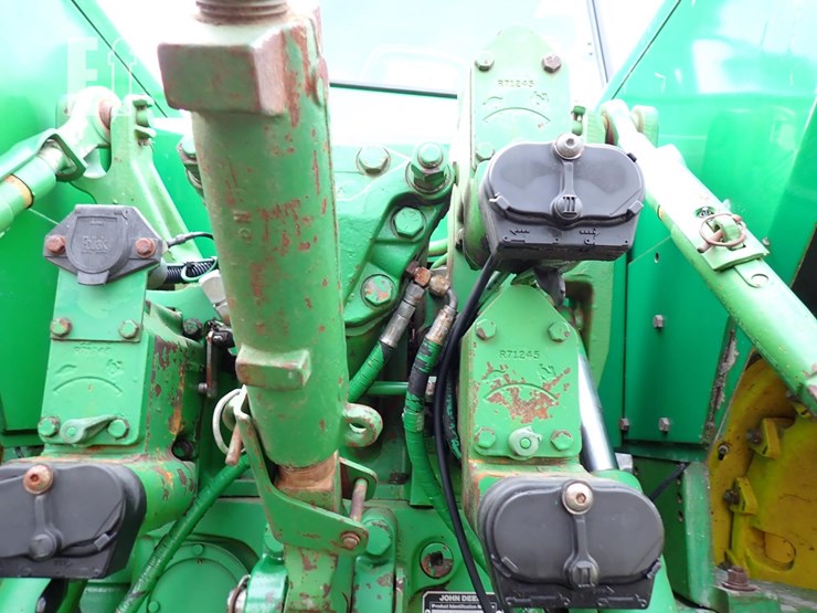 john-deere-8450-image-8