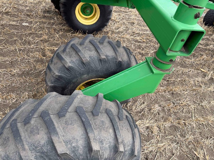 john-deere-1910-image-34