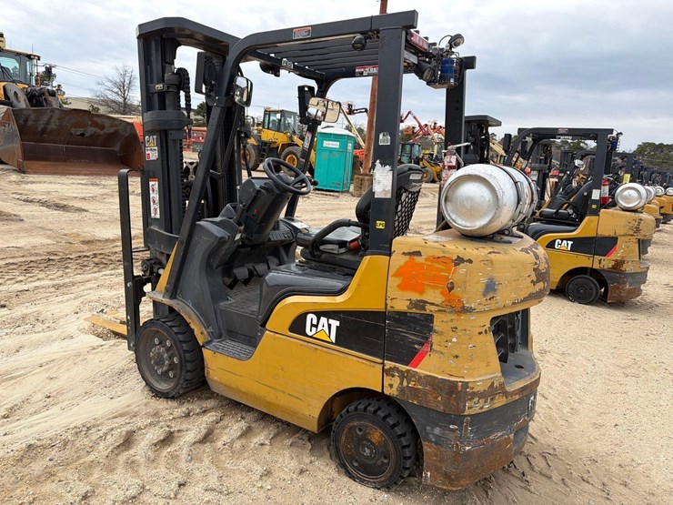 2021-caterpillar-2c6000-image-8