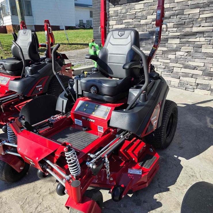 2026 FERRIS ISX2200