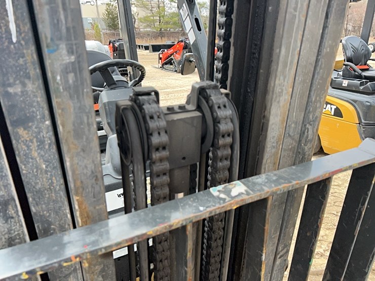 2021-caterpillar-2c6000-image-11