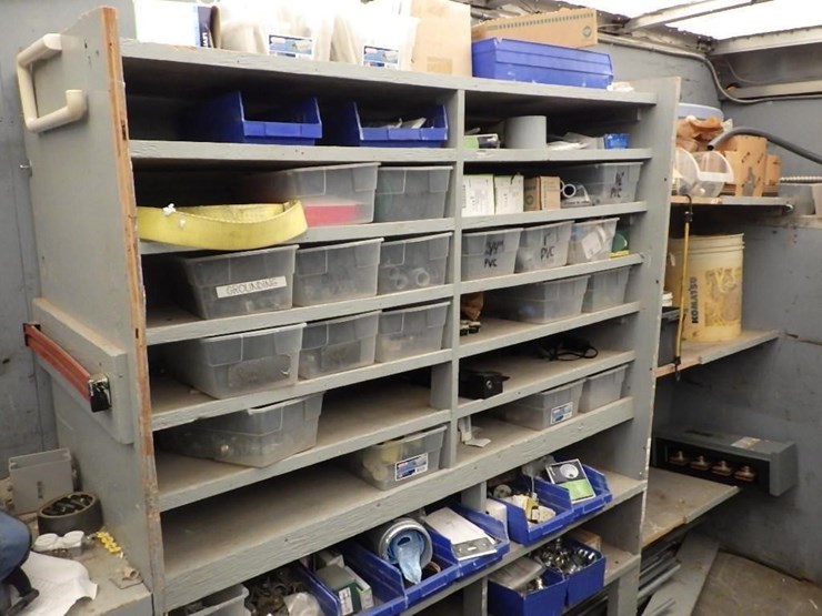 2004-ford-e350-image-11