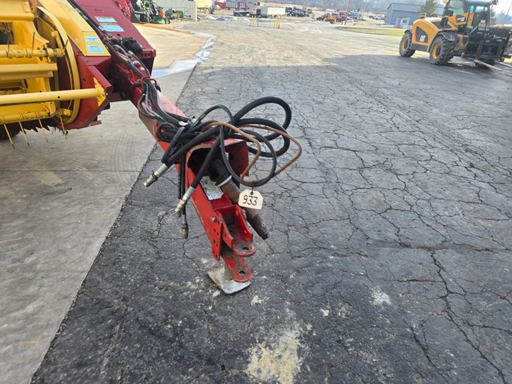 new-holland-1465-image-9