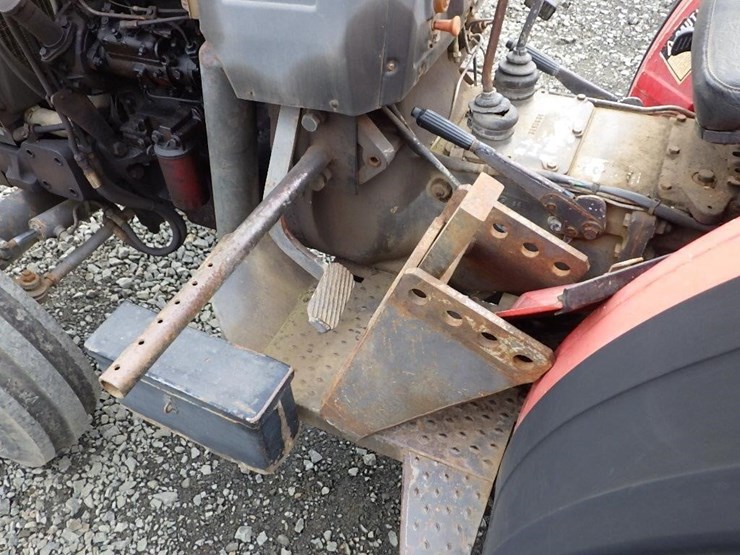 massey-ferguson-mf154/2s-tractor-image-22