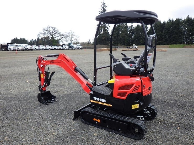 2026-tpm-tpm-18hs-hydraulic-excavator-image-2